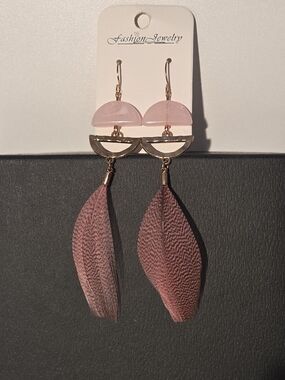 Fashion Jewelry Rose-Pink Feather Dangle Earrings